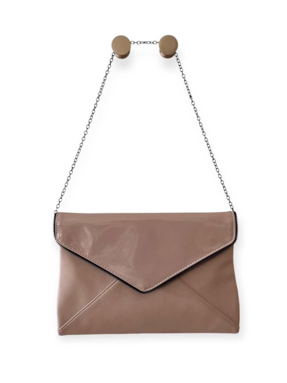 La Diva Nude Patent Leather Envelope Clutch Crossbody Bag | Gunmetal Hardware - Picture 14 of 17